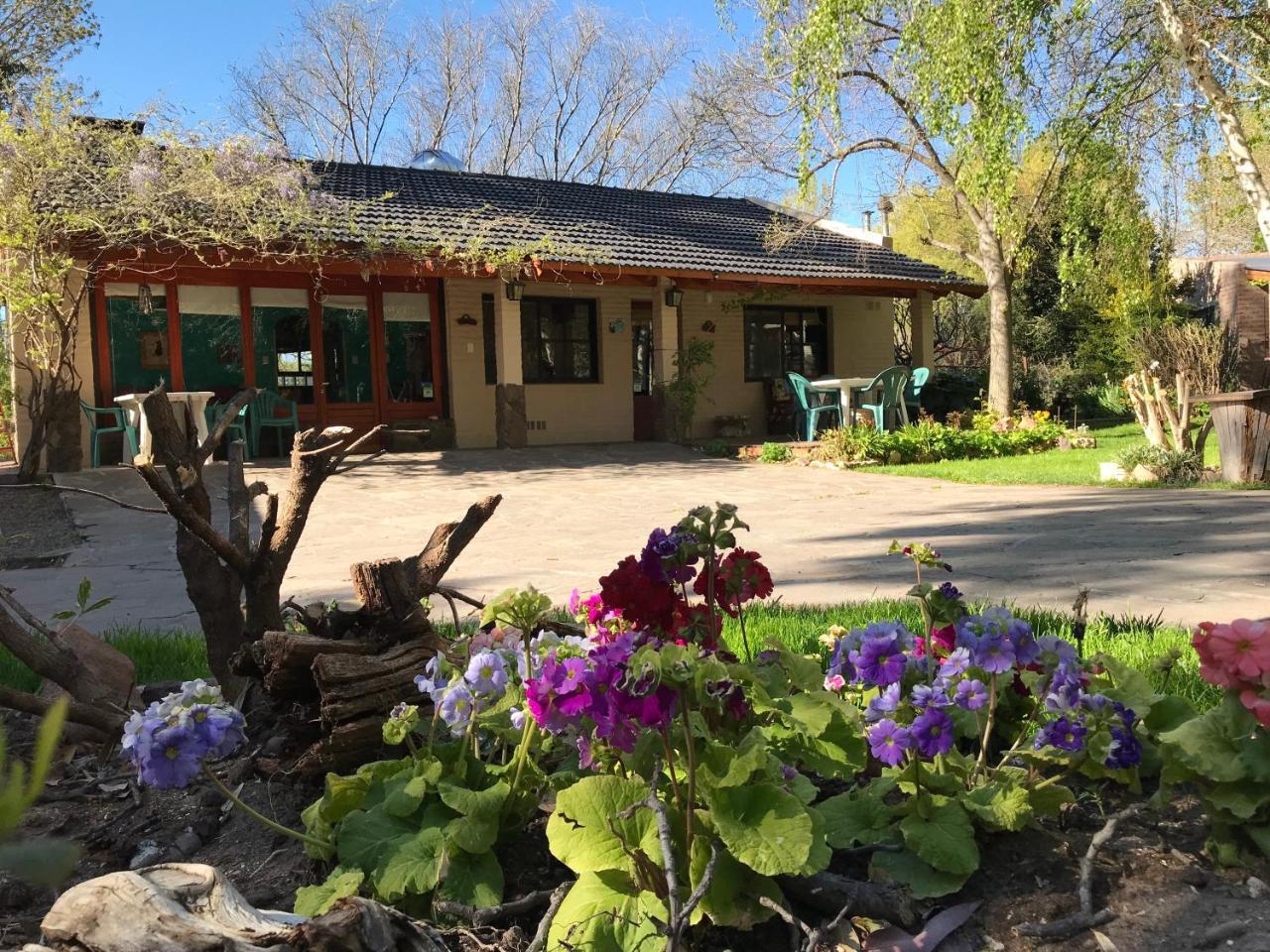 El Colibri Cabanas De La Naturaleza Trelew Eksteriør bilde